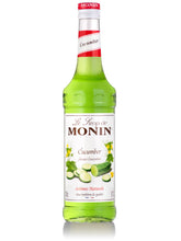 Skab unikke og forfriskende drikke med denne agurk-sirup fra Monin.