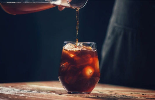 Cold brew kaffe og guide til brygning