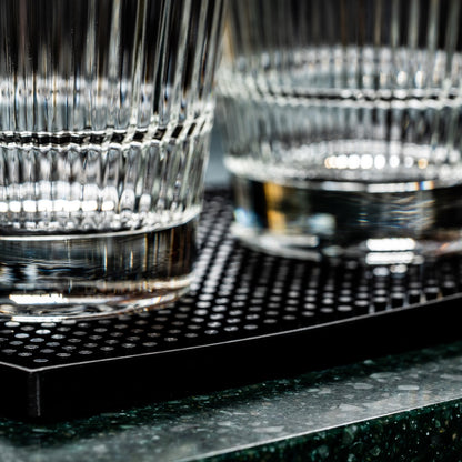 Barmåtte 60 x 20 cm i sort gummi til bar og cocktailstation